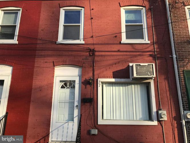 Photo of 27 Upland Avenue