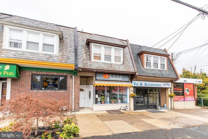 Photo of 447 West Chester Pike