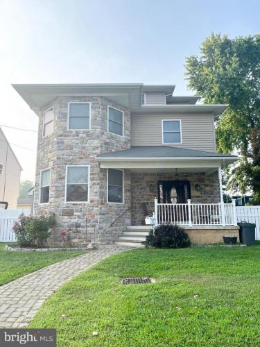Photo of 847 7th Avenue, Prospect Park PA