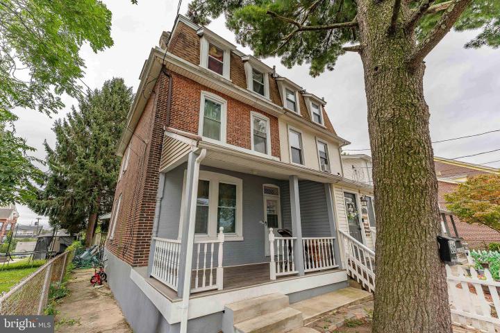 Photo of 36 E Washington Avenue