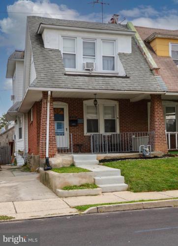 Photo of 239 N Maple Avenue, Lansdowne PA