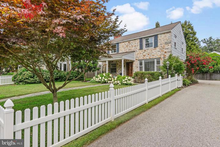 Photo of 4 Lowrys Lane, Bryn Mawr PA
