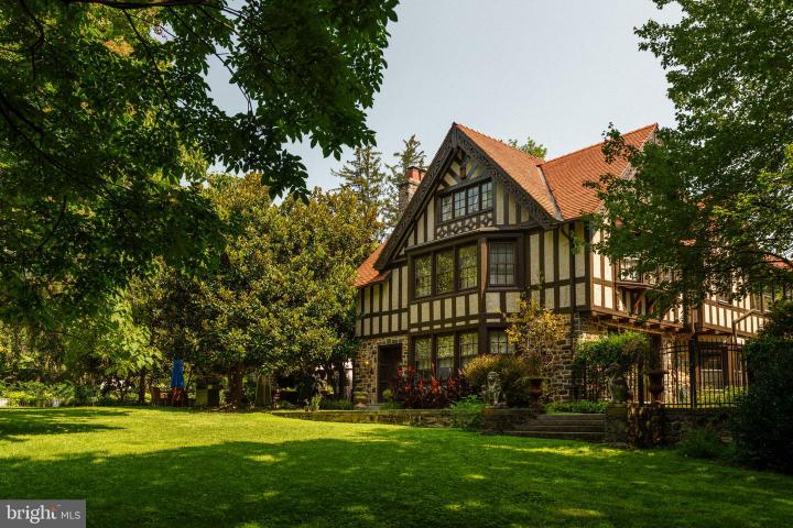 Photo of 408 Barbara Lane