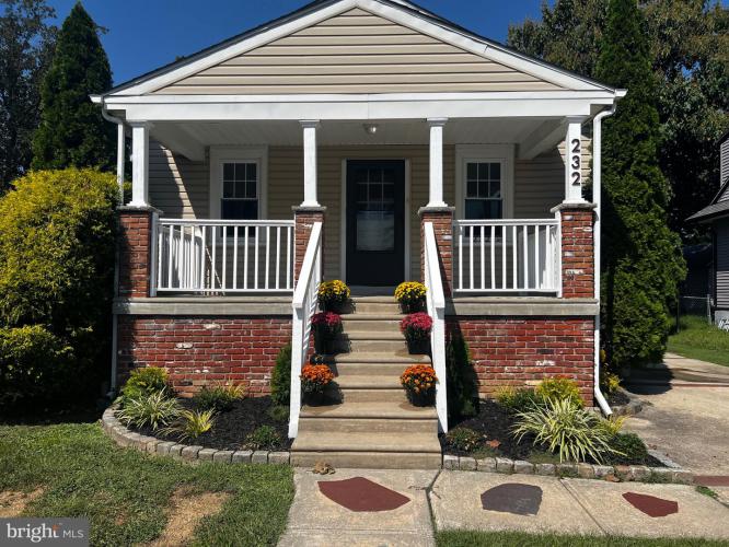 Photo of 232 S Highland Road, Springfield PA