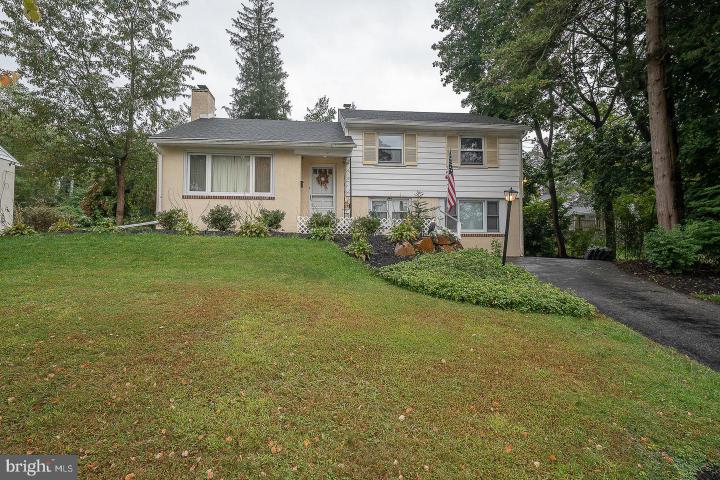 Photo of 341 Rockland Road, Wayne PA