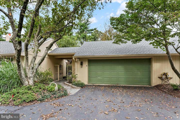 Photo of 19 Toft Woods Way, Media PA