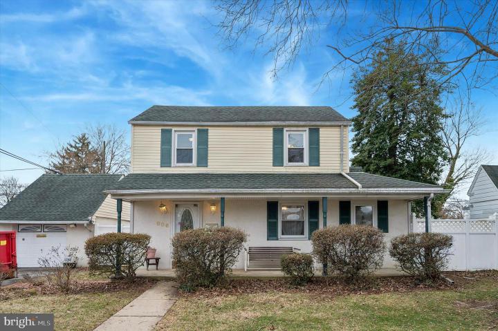 Photo of 806 W Penn Pines Boulevard