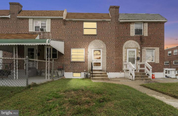 Photo of 837 Grant Road