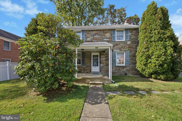 Photo of 904 Harper Avenue, Drexel Hill PA