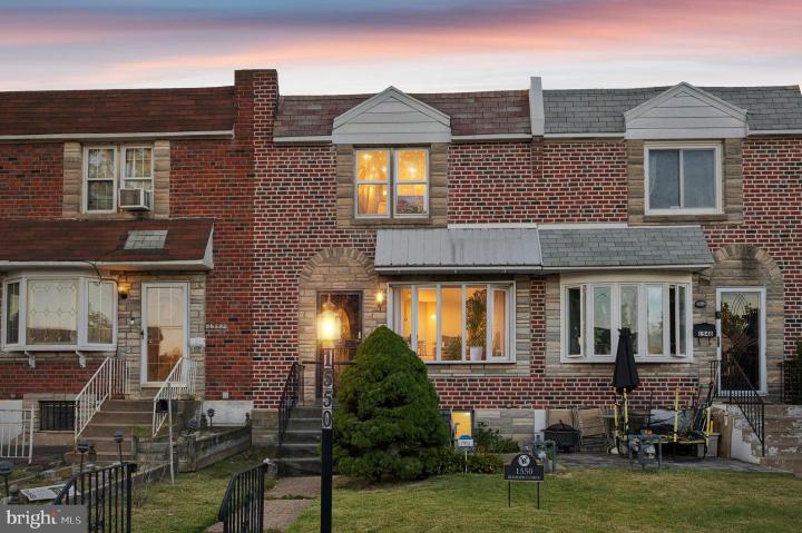 Photo of 1550 Hermesprota Drive, Sharon Hill PA