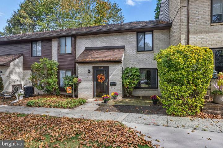 Photo of 2605 Red Oak Circle, Springfield PA