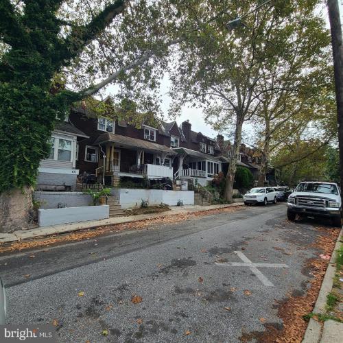 Photo of 433 Copley Road, Upper Darby PA