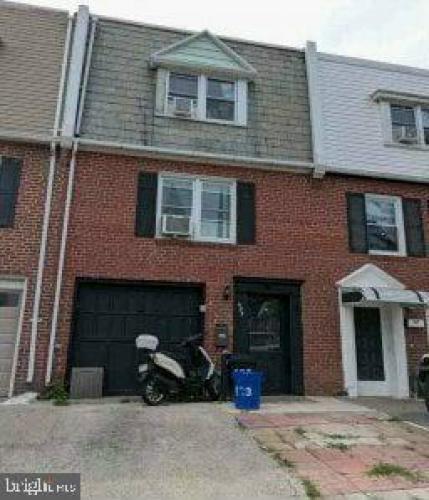 Photo of 423 Arlington Avenue, Upper Darby PA