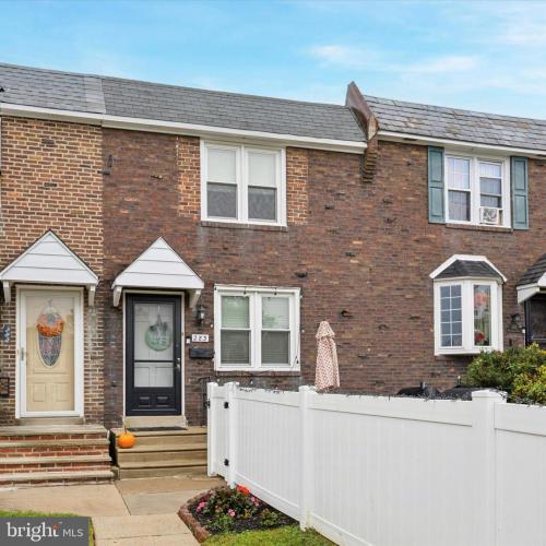 Photo of 283 Westbrook Drive, Clifton Heights PA