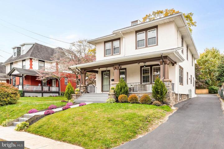Photo of 426 W Beech Tree Lane, Wayne PA