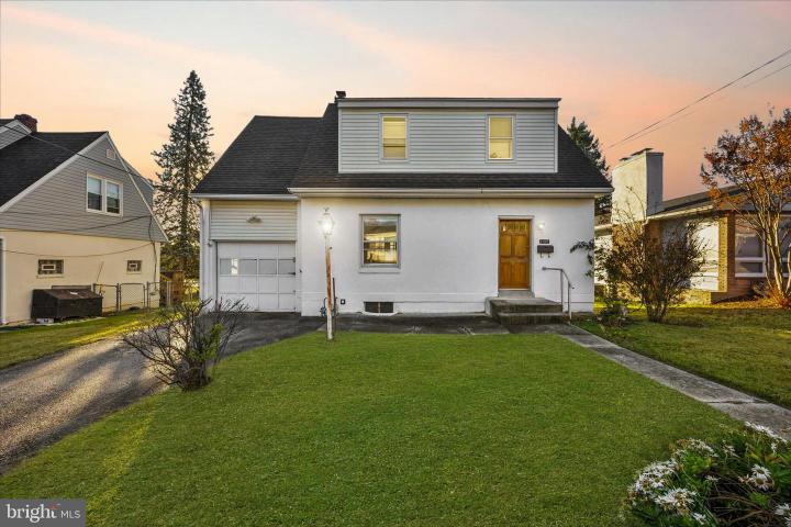 Photo of 1102 Primos Avenue