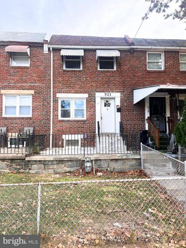 Photo of 921 Lincoln Street