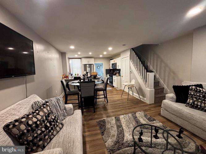 Photo of 4 3rd Street