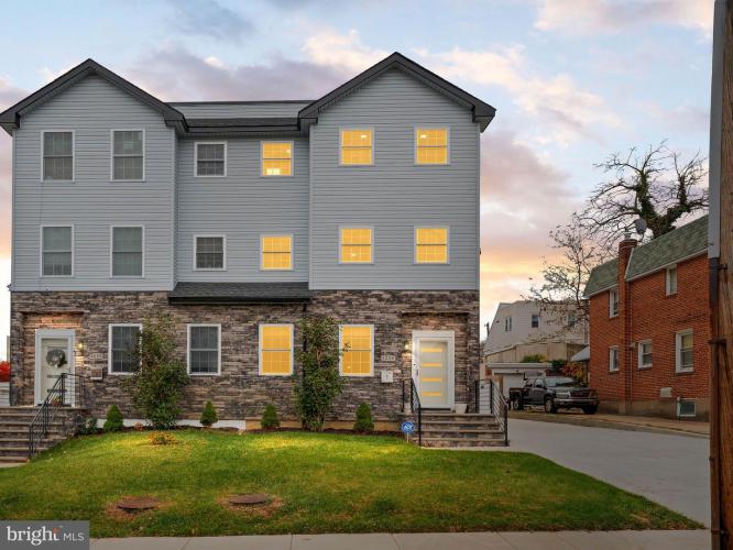 Photo of 1214 Roosevelt Drive