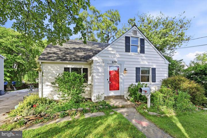 Photo of 509 Grand Avenue