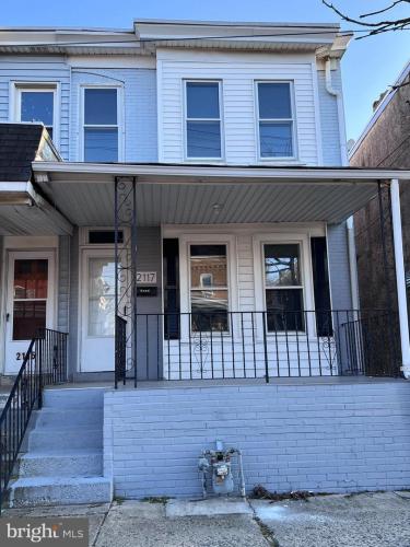 Photo of 2117 W 4th Street