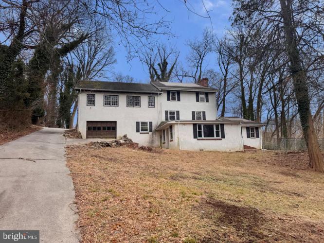 Photo of 4420 Rosemont Avenue