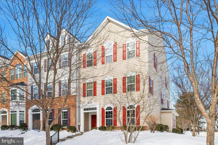 Photo of 4 Eagle Lane