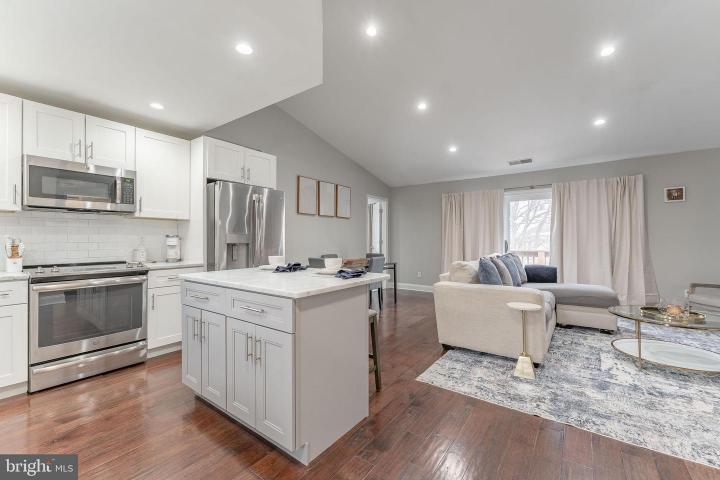 Photo of 308 Pritchard Place