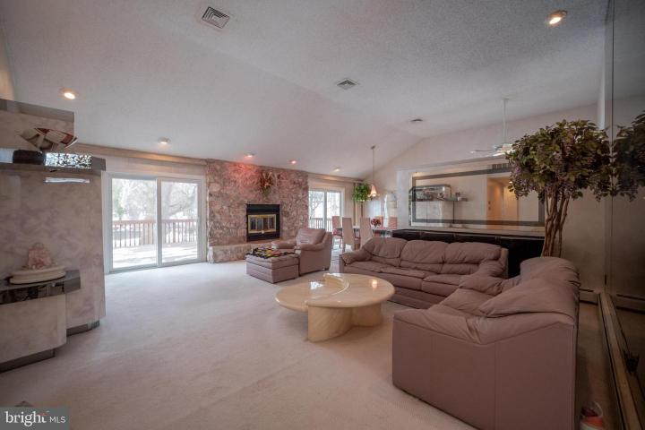 Photo of 501 Flora Circle