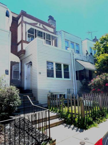 Photo of 75 Lamport Road