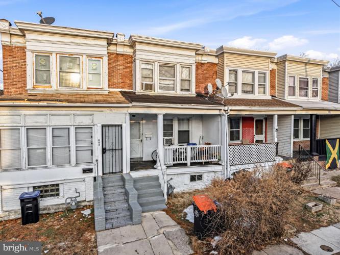 Photo of 843 Elsinore Place