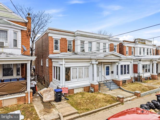Photo of 2215 Madison Street