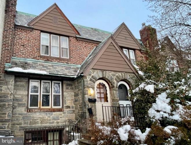 Photo of 917 Darby Road