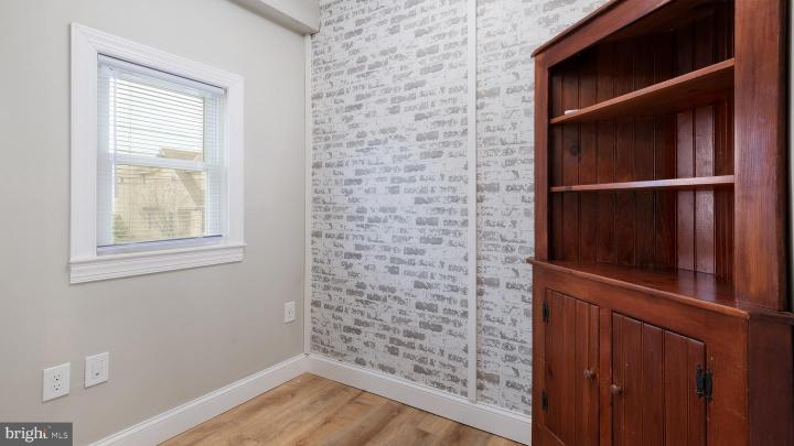 Photo of 1105 Roosevelt Drive