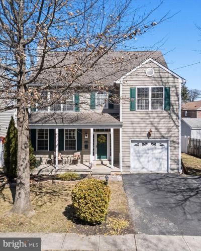 Photo of 2431 Gilbert Street