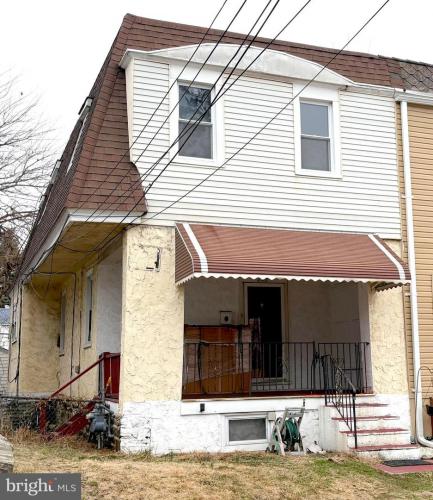 Photo of 233 Barrington Road