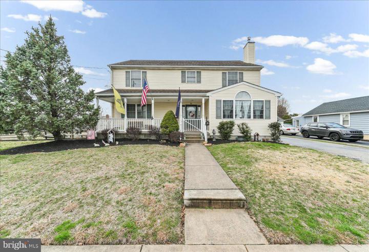 Photo of 251 Kossuth Avenue