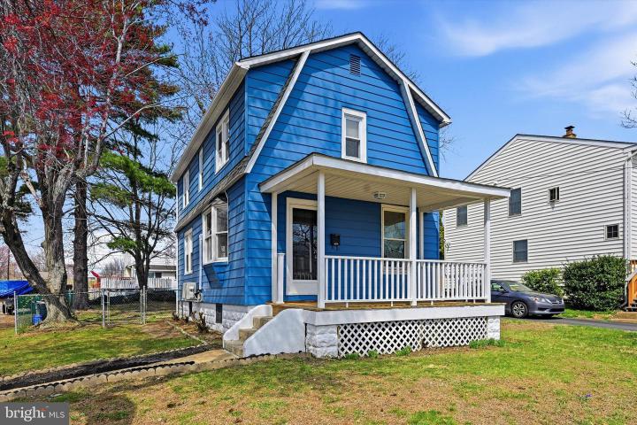 Photo of 1042 Randall Avenue