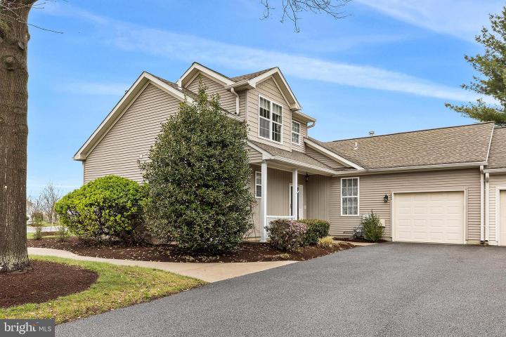 Photo of 203 N Silver Fox Drive