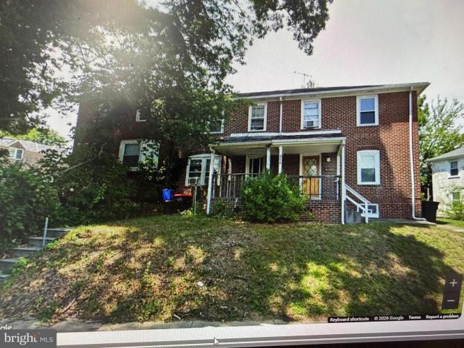 Photo of 904 E 15th Street
