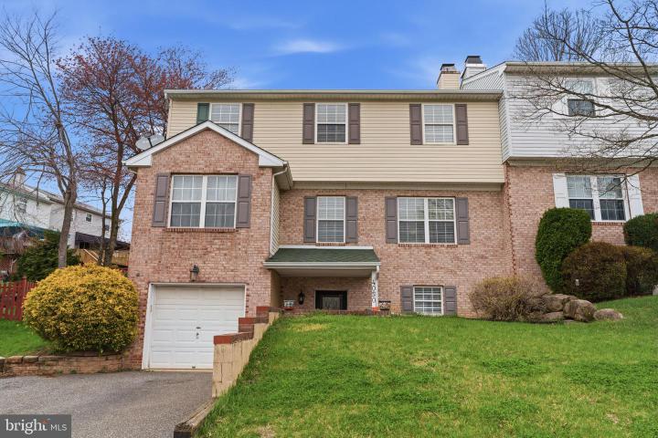 Photo of 4050 Yorktown Drive