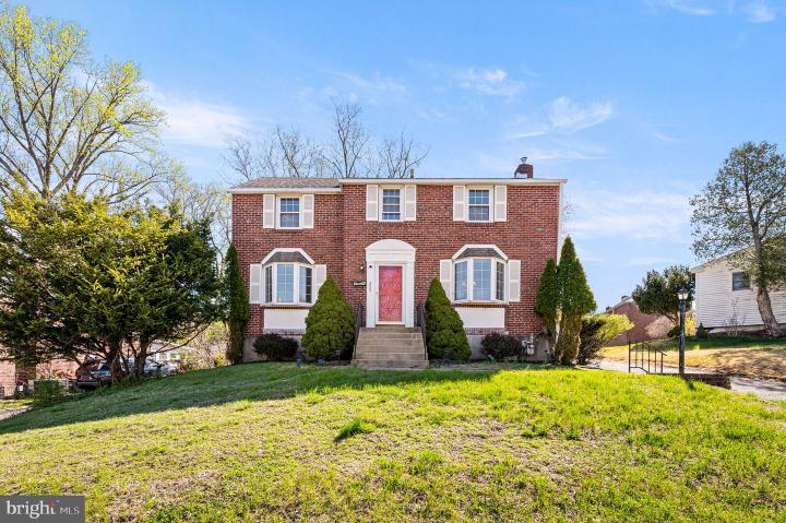 Photo of 255 Gibbons Road