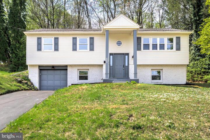 Photo of 333 Golf Hills Road