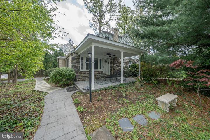 Photo of 1 Braxton Road