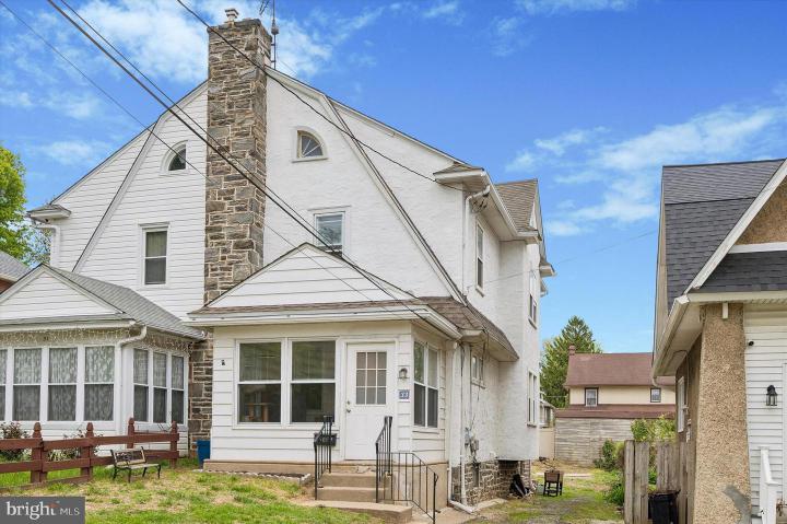 Photo of 33 S Harwood Avenue, Upper Darby PA