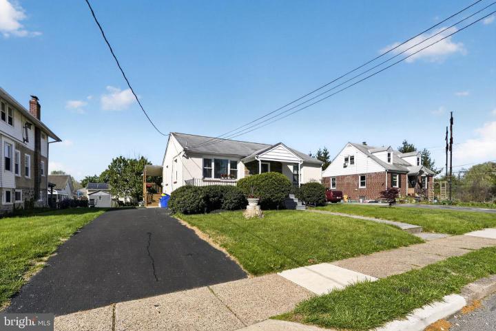 Photo of 110 Mccormick Avenue