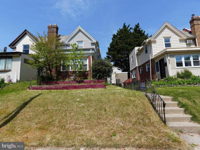 Photo of 233 W Albemarle Avenue