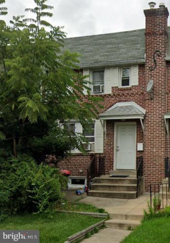 Photo of 209 E Greenwood Avenue