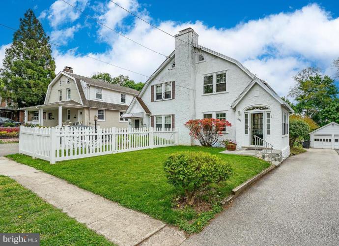 Photo of 436 Saint Davids Avenue