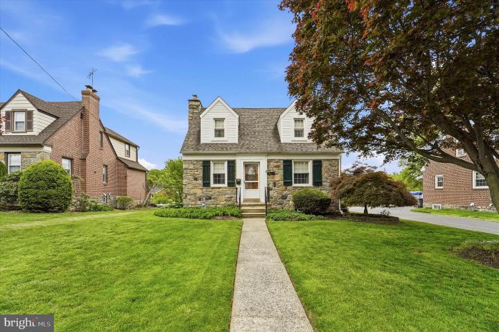 Photo of 961 Westfield Road